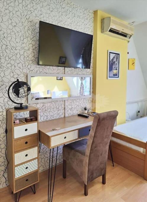 Yellow Diamond Ni المظهر الخارجي الصورة